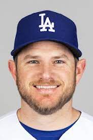 The Dodgers Restruct Max Muncy’s&nbsp;Deal